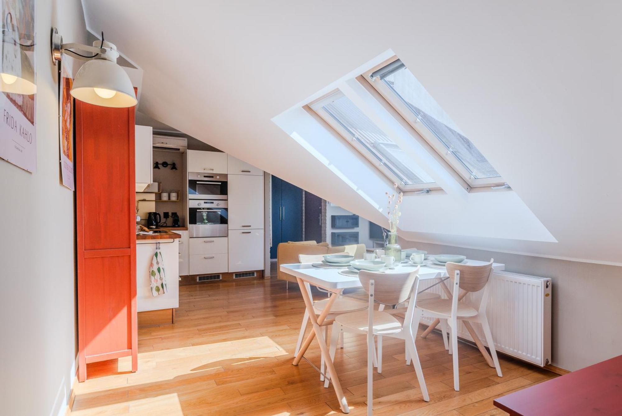 Castle View - Spacious - By Rentujemy Apartment Krakow